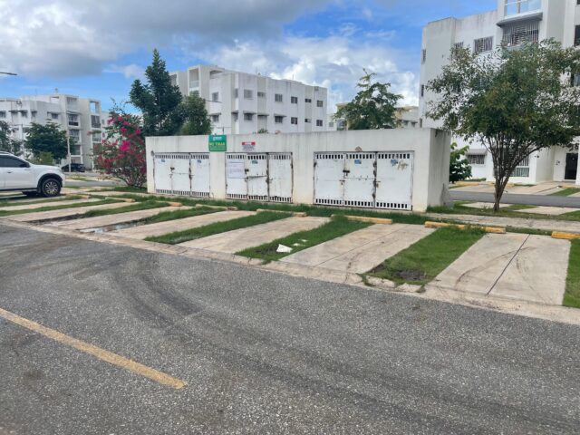 "Mini Alcaldía de Ciudad Juan Bosch continúa labores de limpieza y reciclaje"