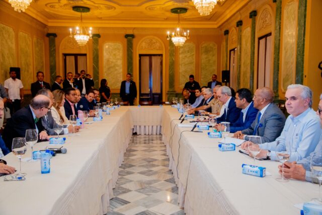 presenta avances en la organización de los XXV Juegos Centroamericanos y del Caribe Santo Domingo 2026