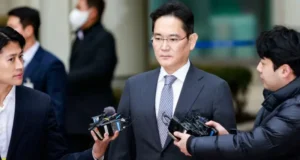 Los dramas familiares que se esconden detrás de Samsung, el imperio tecnológico que comenzó como una tienda de comidas