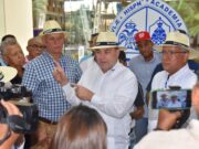 Buscan impulsar mecanismos para fortalecer la cobertura de seguros en el sector agropecuario Francisco Oliverio Espaillat sostuvo un encuentro con productores bananeros de Valverde durante las actividades de Expobanano 2026