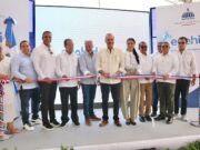 Presidente Abinader inaugura carretera Cruce Los Quemados