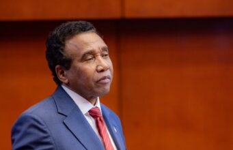 Senador Félix Bautista plantea que RD necesita una ley contra el trabajo forzoso para negociar con EE.UU Senador Félix Bautista plantea que la República Dominicana necesita una ley contra el trabajo forzoso para negociar con Estados Unidos