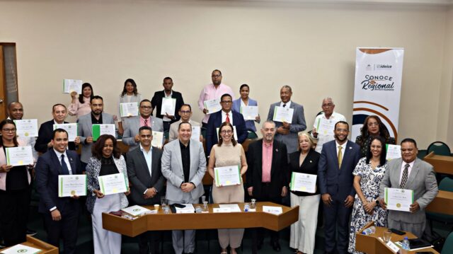 UCSD e IDEICE concluyen diplomado orientado a fortalecer la investigación educativa UCSD e IDEICE concluyen diplomado orientado a fortalecer la investigación educativa