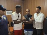 Se entrega uno de los implicados al asalto a la residencia del artista Julían Oro Duro