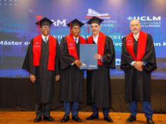 Presidente Abinader encabeza graduación de la Maestría en Derecho Administrativo y Gestión Municipal, dedicada a su padre, José Rafael Abinader