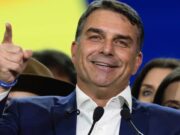 Juez Federal ordena a Flavio Bolsonaro entrega pasaporte; excandidato niega intenciones de abandonar el país